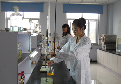 我公司在技術(shù)上達到行業(yè)領(lǐng)先水平，產(chǎn)品的各項技術(shù)指標(biāo)均達到國際先進水平